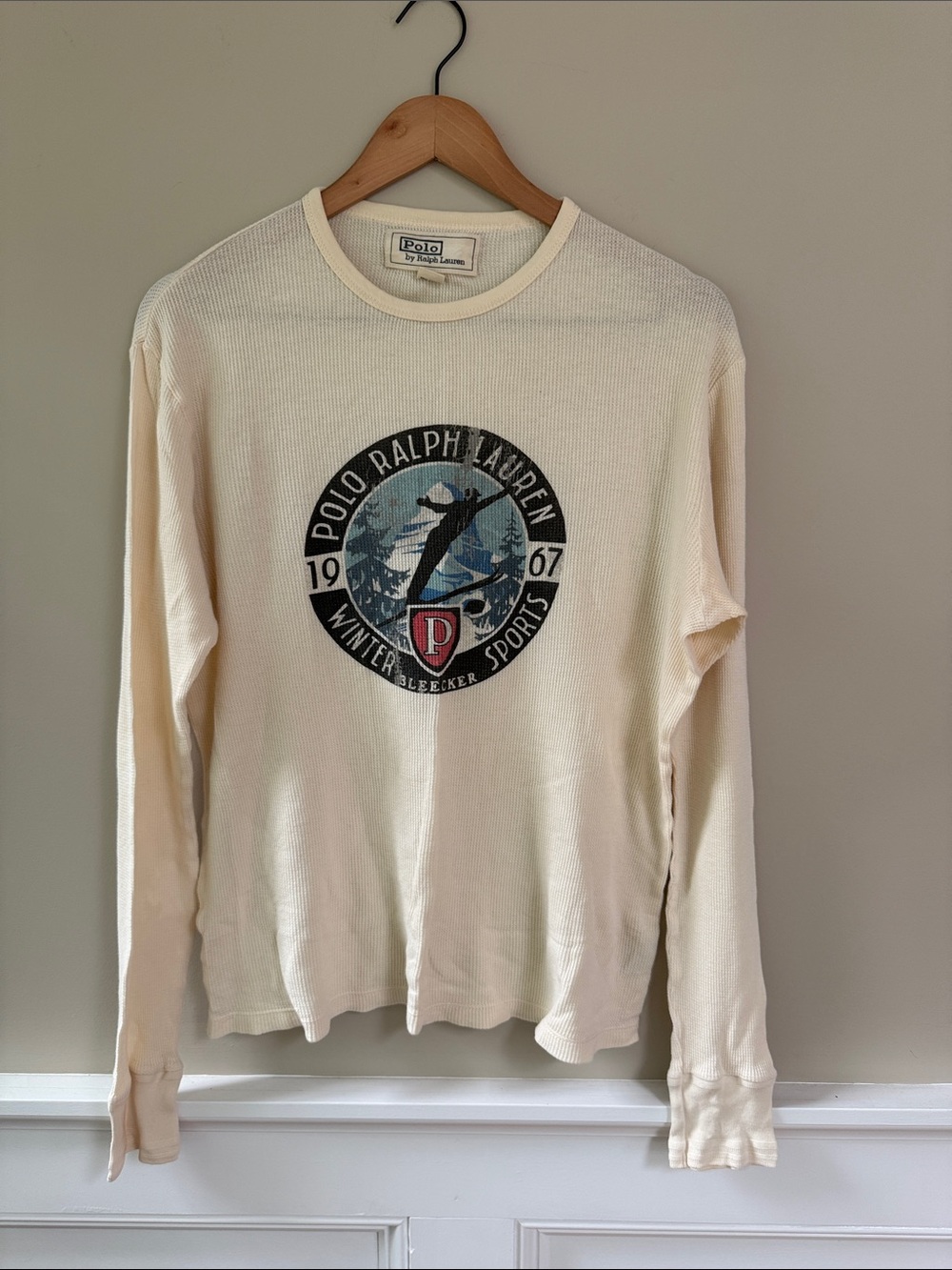 Vintage Ralph Lauren Cream Long-Sleeve Graphic Thermal Tee - Winter Sports Logo